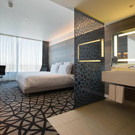 Pullman Sydney Airport Hotel Екстериор снимка Deluxe Room