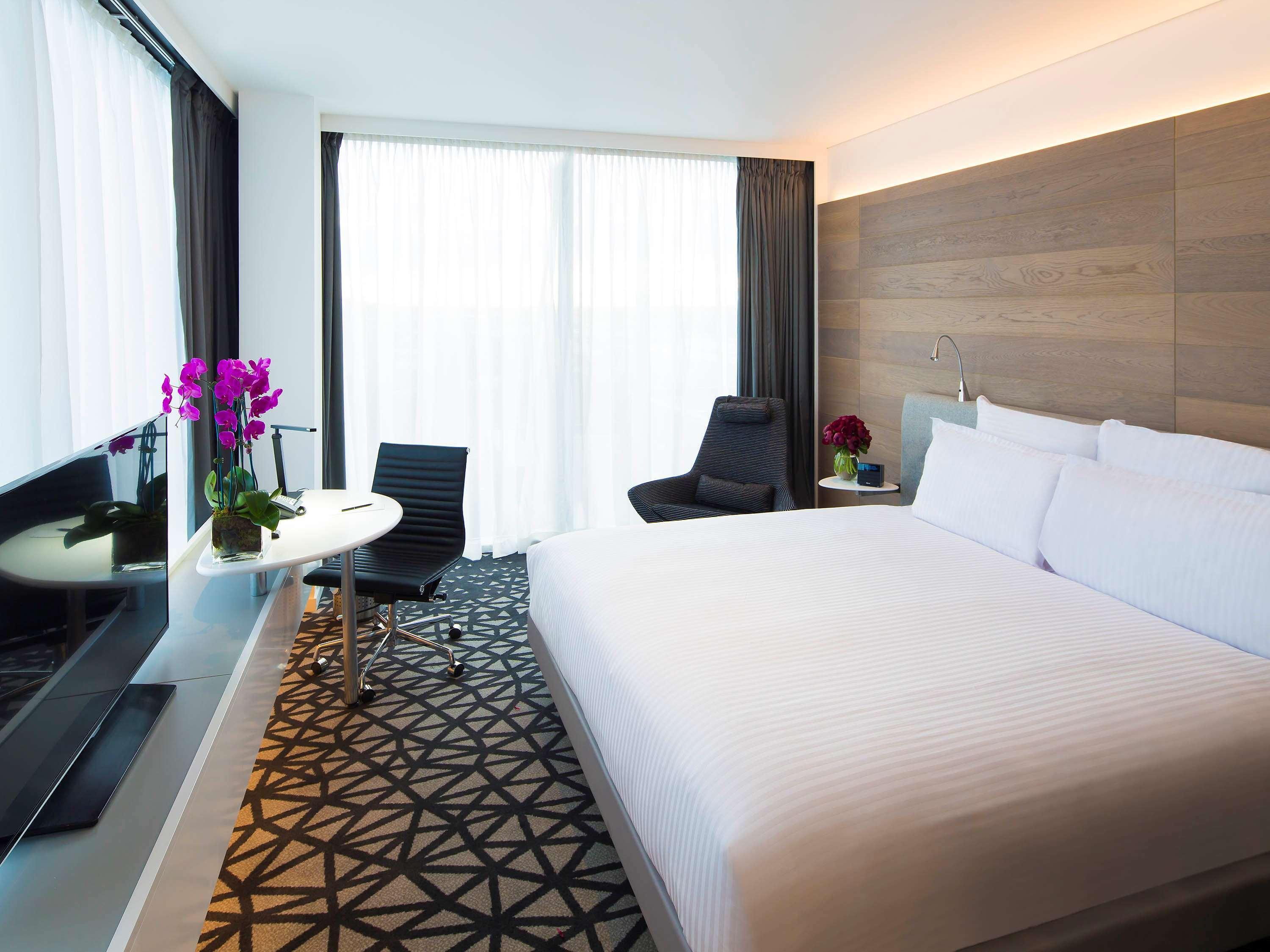 Pullman Sydney Airport Hotel Екстериор снимка Deluxe Room